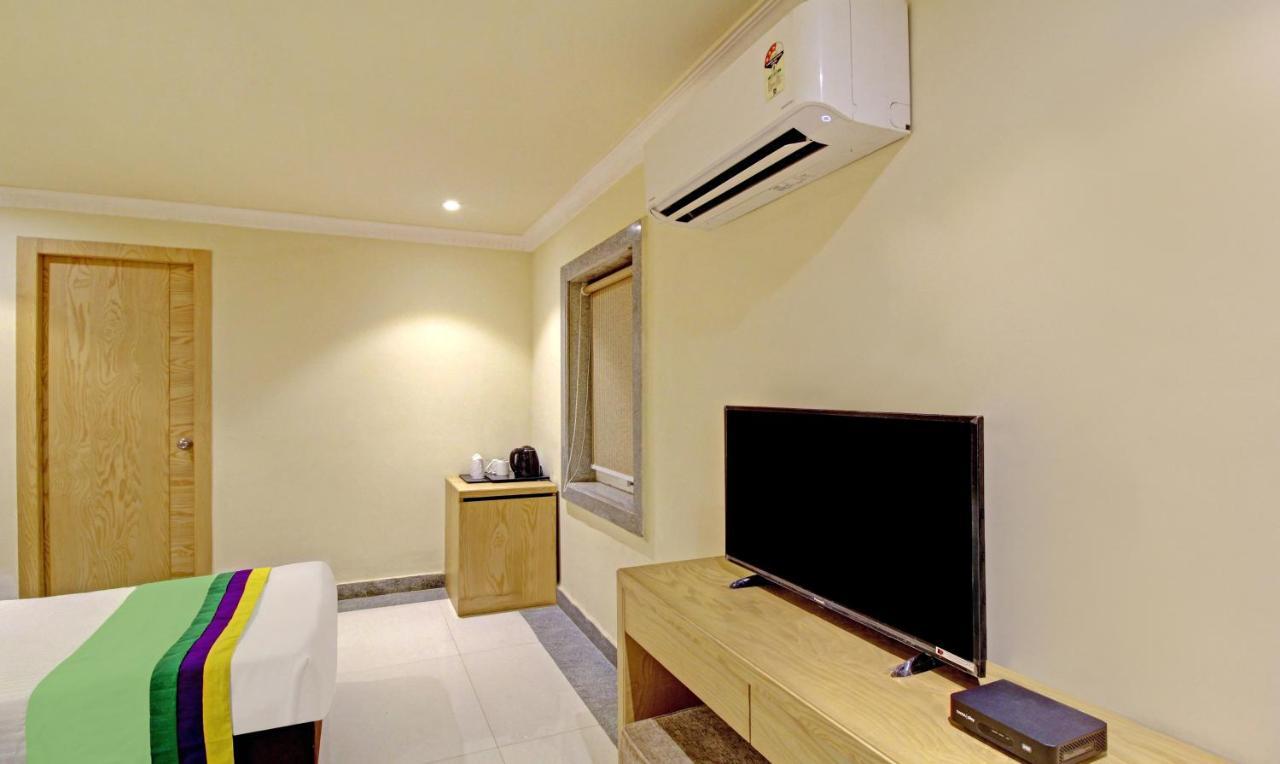Treebo Asl Prime, Near Ballygunge Railway Station Calcutta Exterior foto